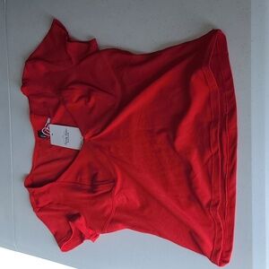 Trendy Queen V-neck Red Top-NWT